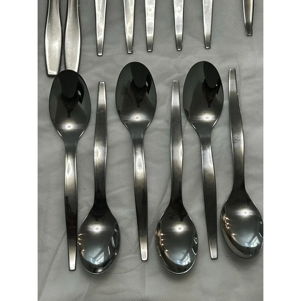Cambridge Vera Stainless Flatware 23 Pieces Set Forks Spoons Knife Silverware
